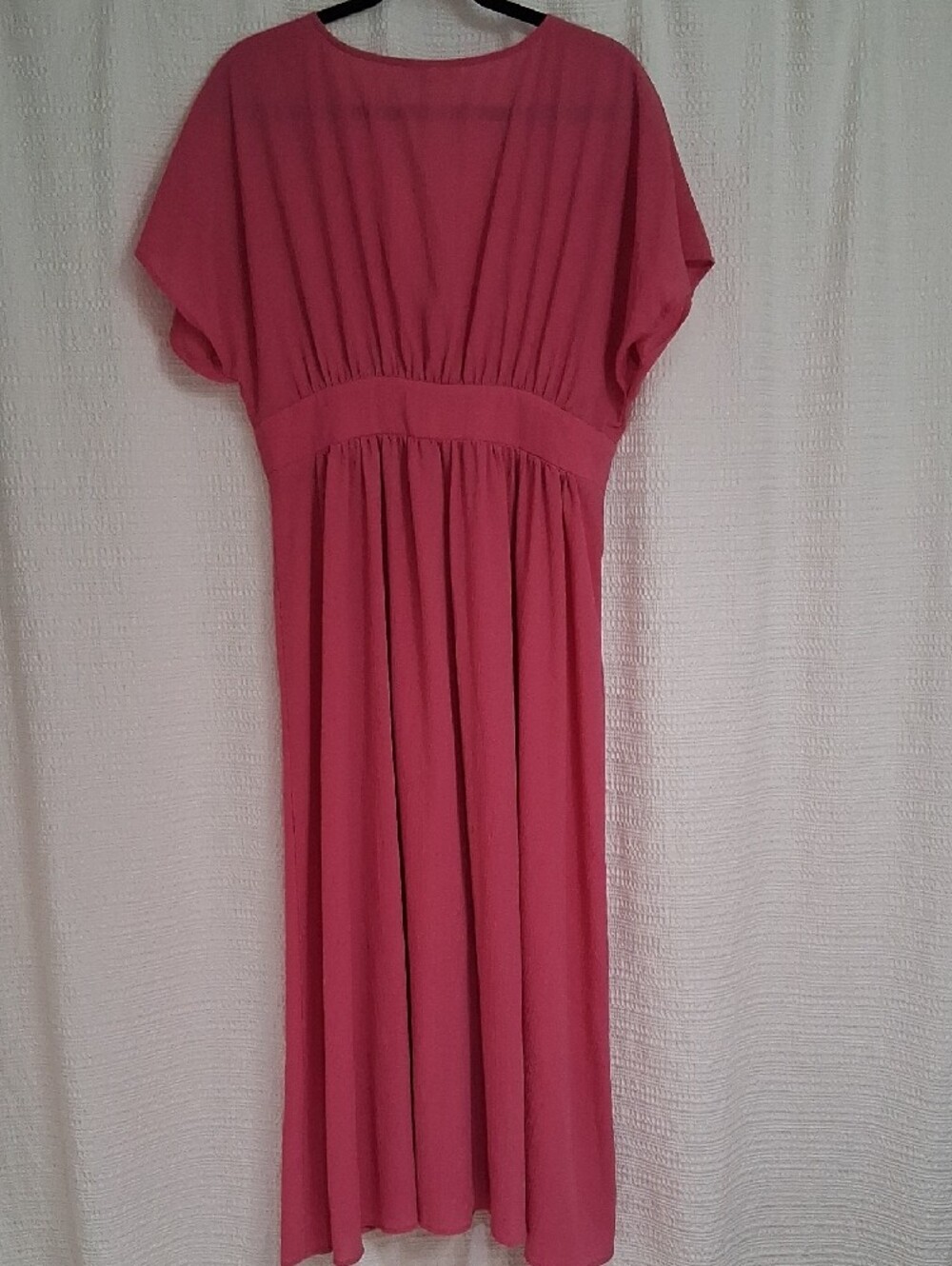 Cupshe Rose-Pink V-Neck Maxi Dress with Button Front - Picture 4 of 5